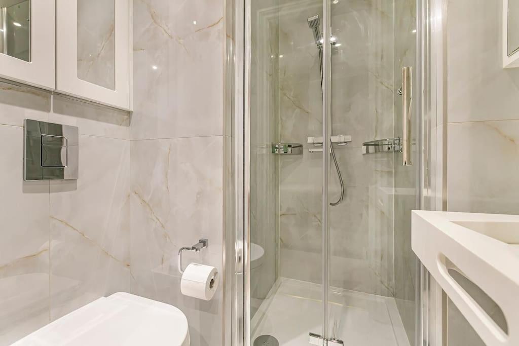 3-bed Next To Harrods With Underfloor Heating Londra